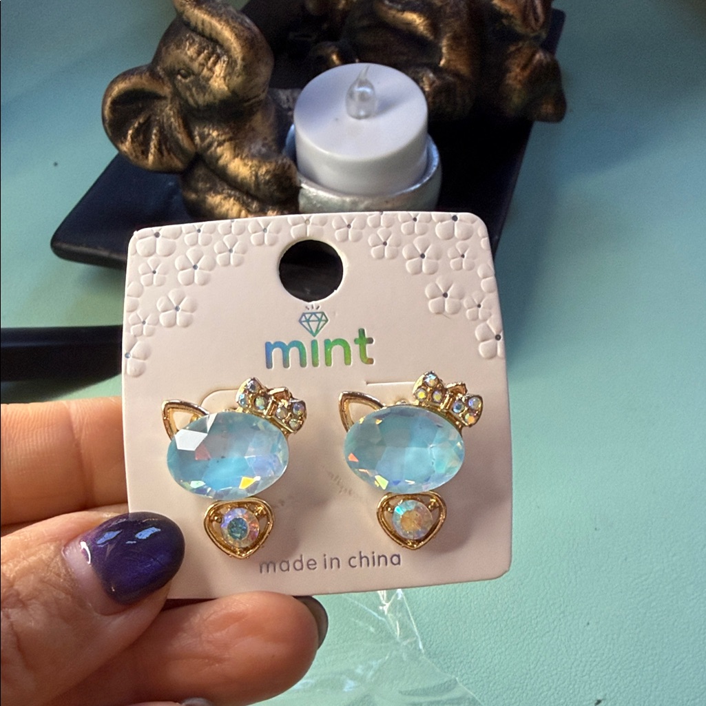 Mint Gold And Light Blue Cat Earrings 15$